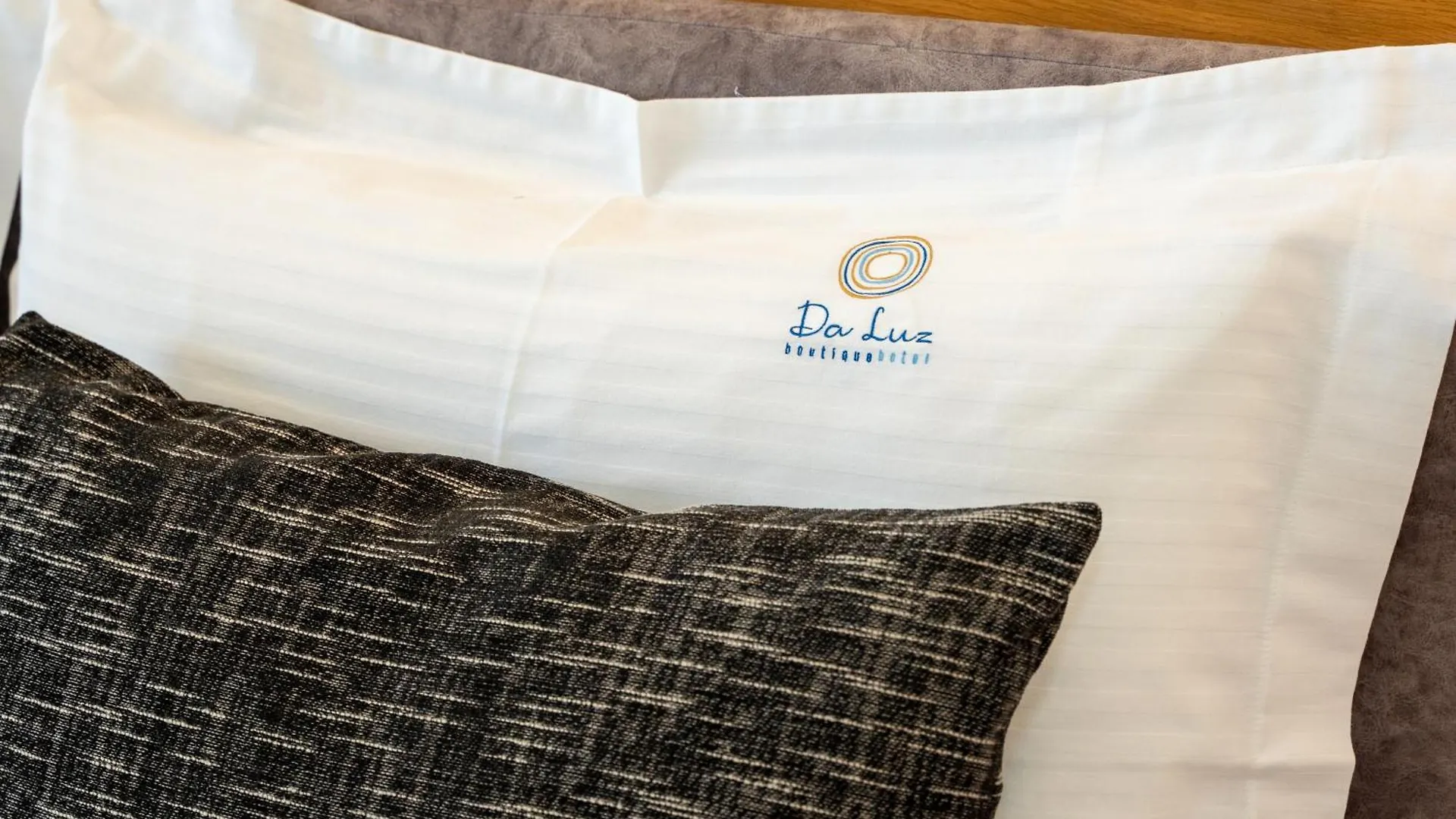 Da Luz Boutique Hotel Sarandë 0*,  Albania